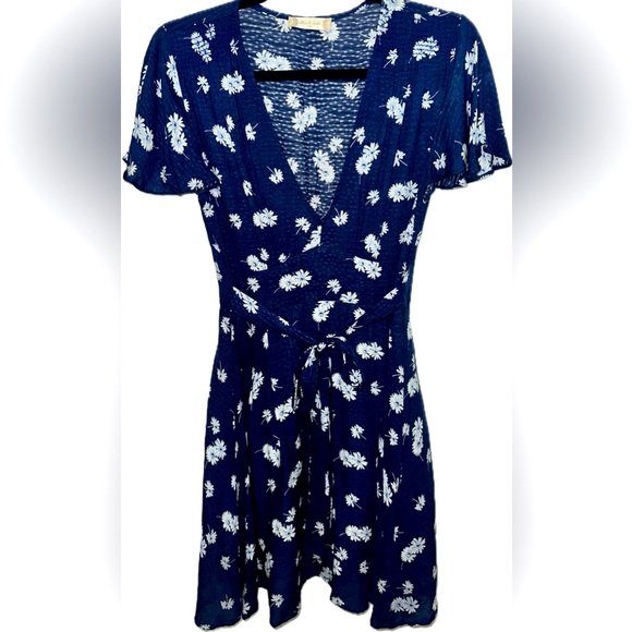 Altar’d State Blue Floral Midi Sundress - MEDIUM - Picture 2 of 7